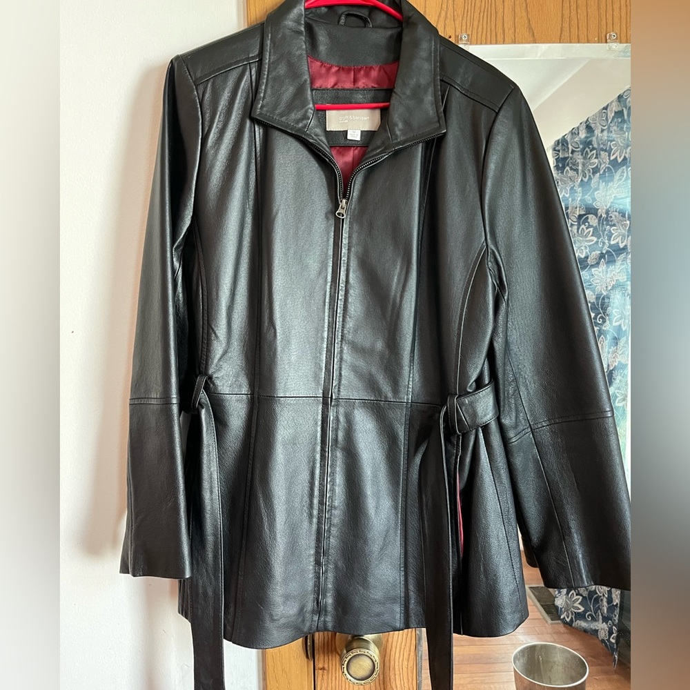Leather jacket medium